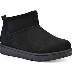 White Mountain Black Suede Ankle Boots